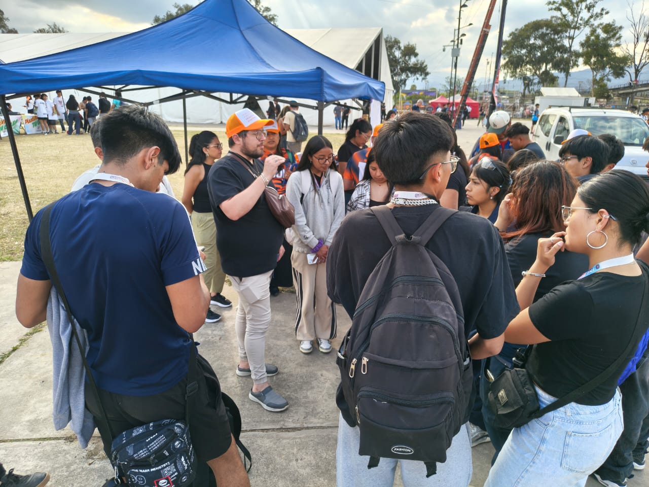 [Imagen de Fundación CIDEJ23 realizó jornada de capacitación y asistencia en terreno con jóvenes carroceros]